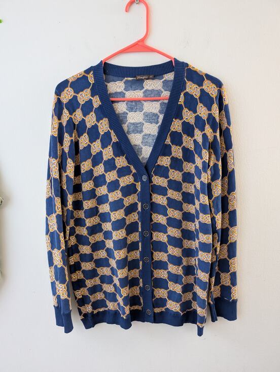 J. McLaughlin Sweaters - J McLaughlin Kristyn Cardigan Navy Gold Chain Print‎ Cotton Modal